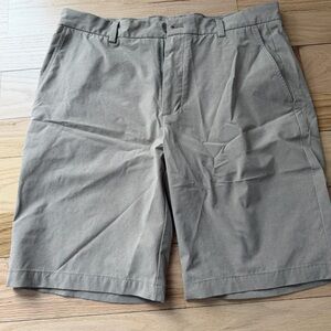 Vineyard Vines Tan Flat Front Shorts